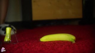 FEET.ME   Jelisa Rose – Banana Yellow Submarine Footjob